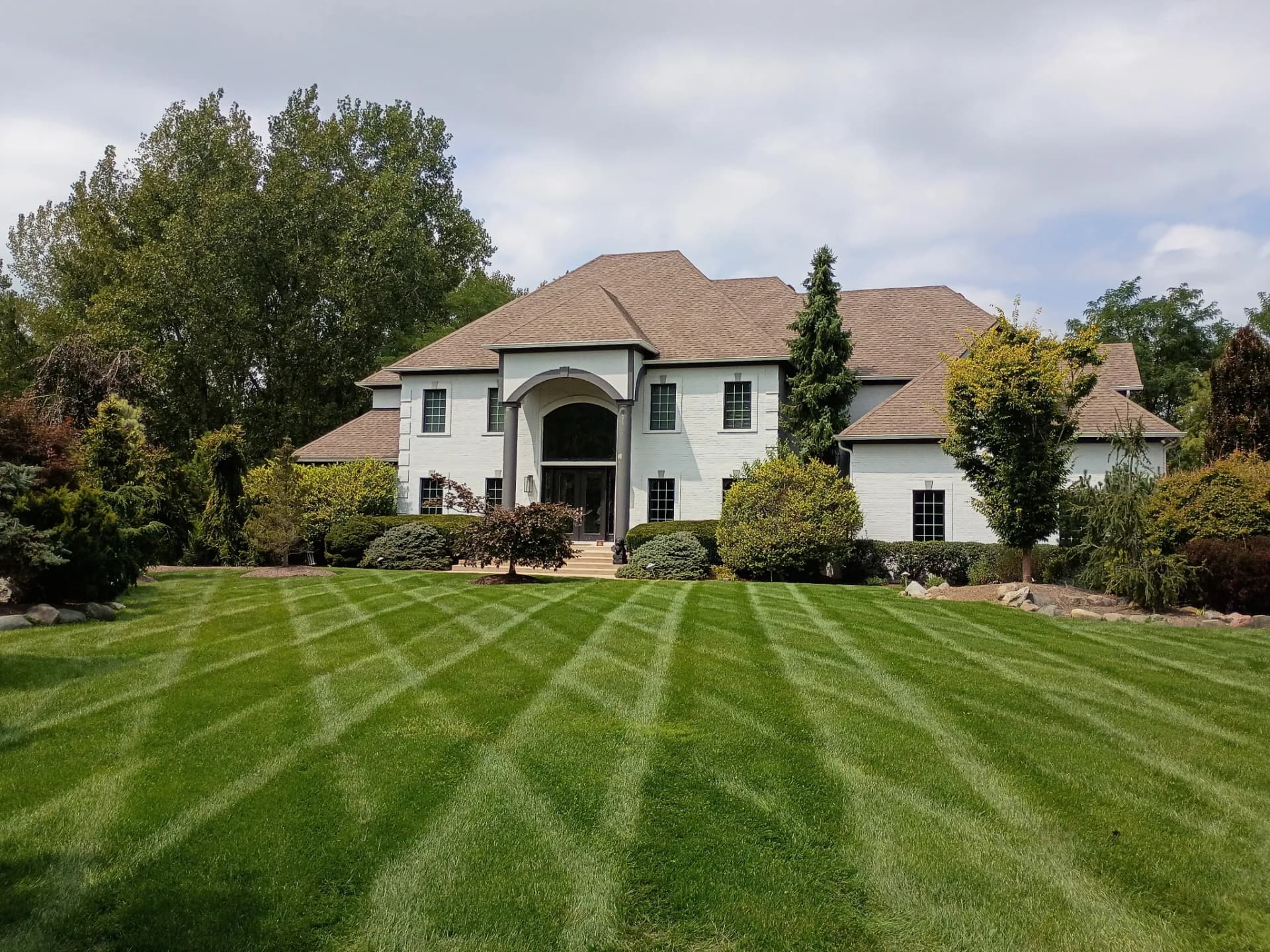Healthy Lawns Begin Beneath the Surface image