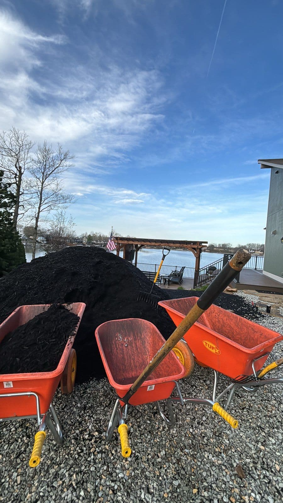 Gallery photos for Beautiful Lakefront Mulching Project: Image #1