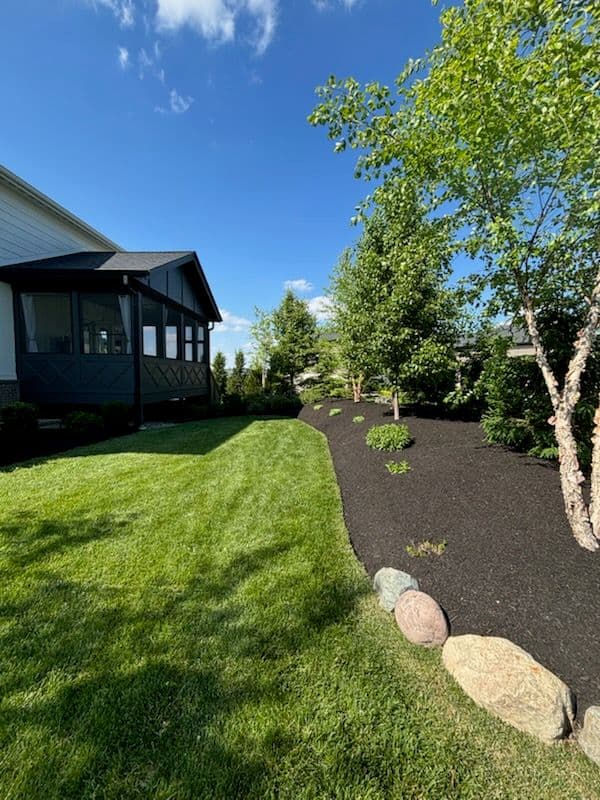 Gallery photos for Exquisite Landscape Transformation for Summer: Image #1