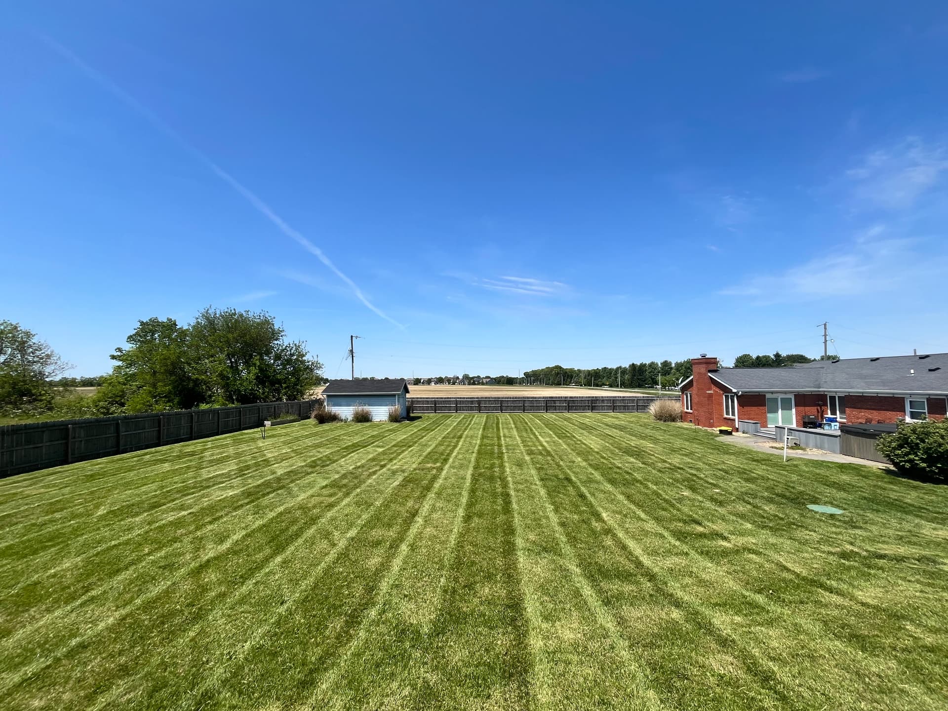 Crisp Mow Lines Delivered for a Noblesville Lawn image