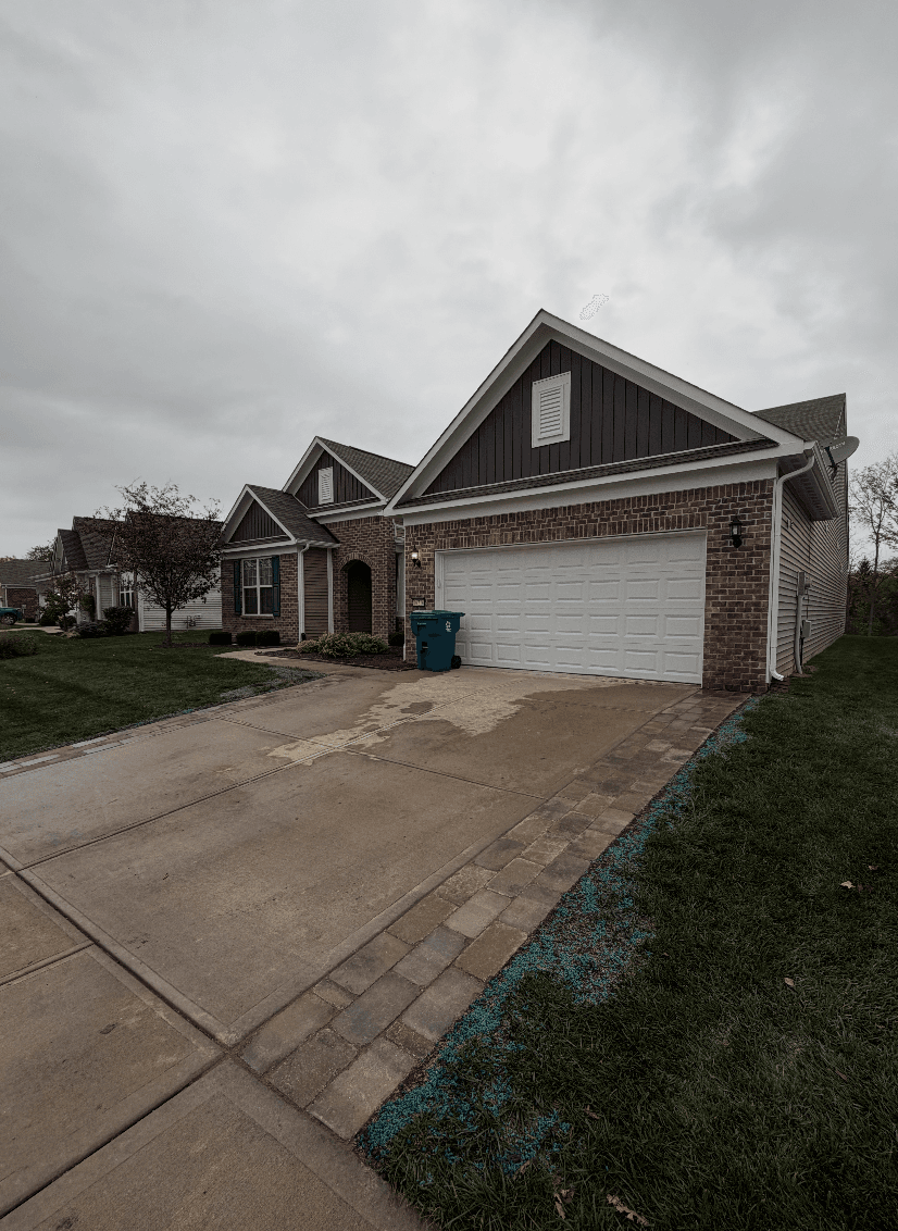 Paver Driveway Borders That Actually Make a Difference image